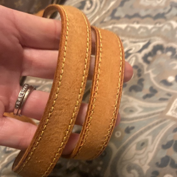 Louis Vuitton Cabas Piano Tote in Monogram Canvas-  Shoulder Bag (Authentic) - Picture 14 of 16